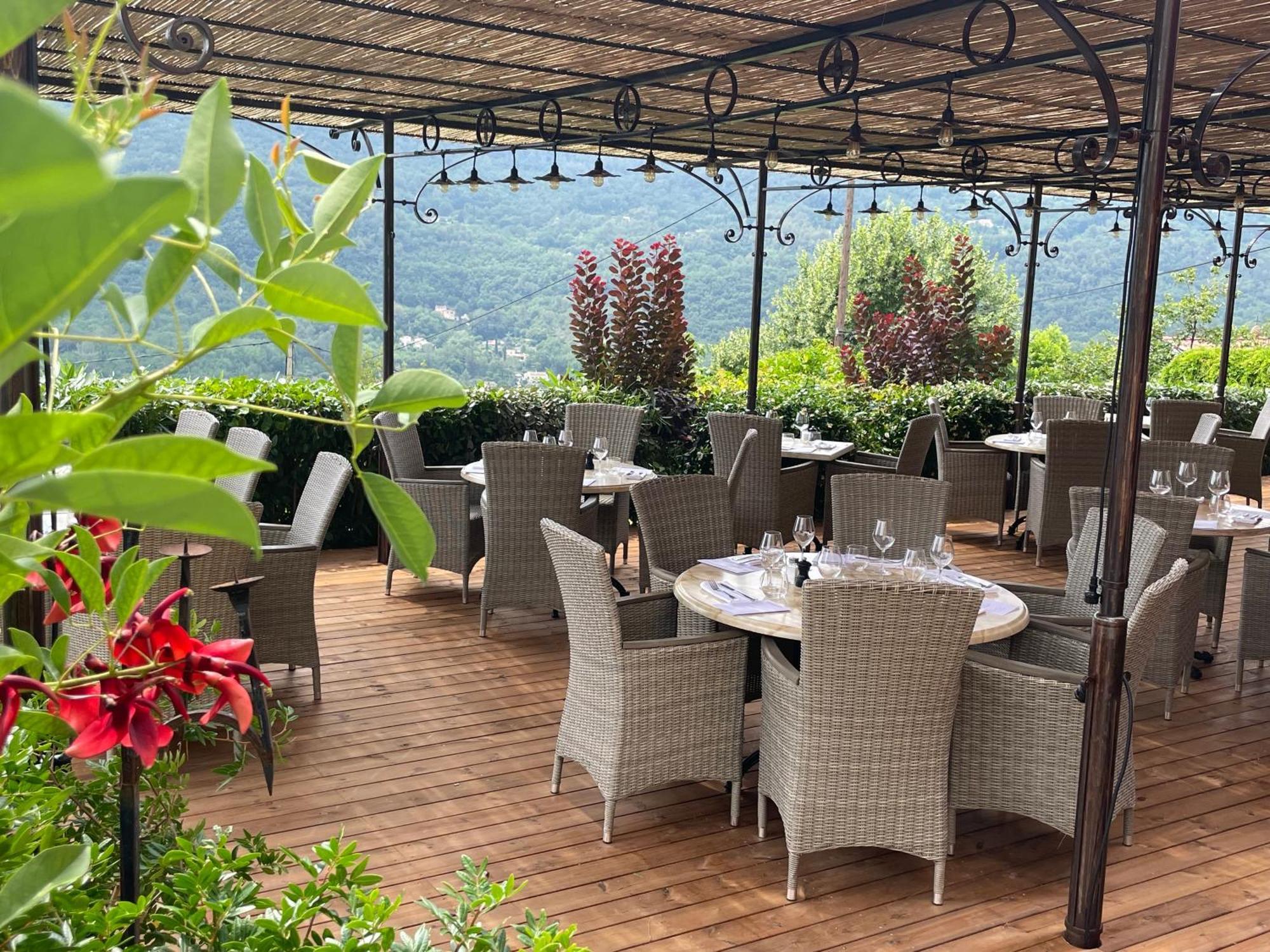 Hotel Particulier Des Jasmins Le Bar-sur-Loup Exteriör bild